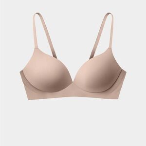 NWT EBY Pain free tshirt bra 34B